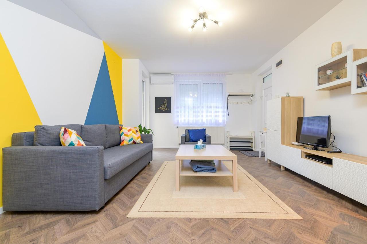 Hsb Studio Hajdúszoboszló Buitenkant foto