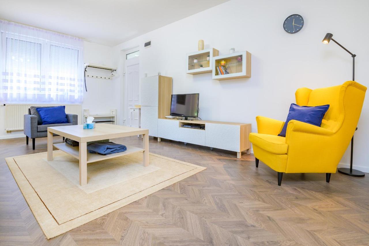 Hsb Studio Hajdúszoboszló Buitenkant foto